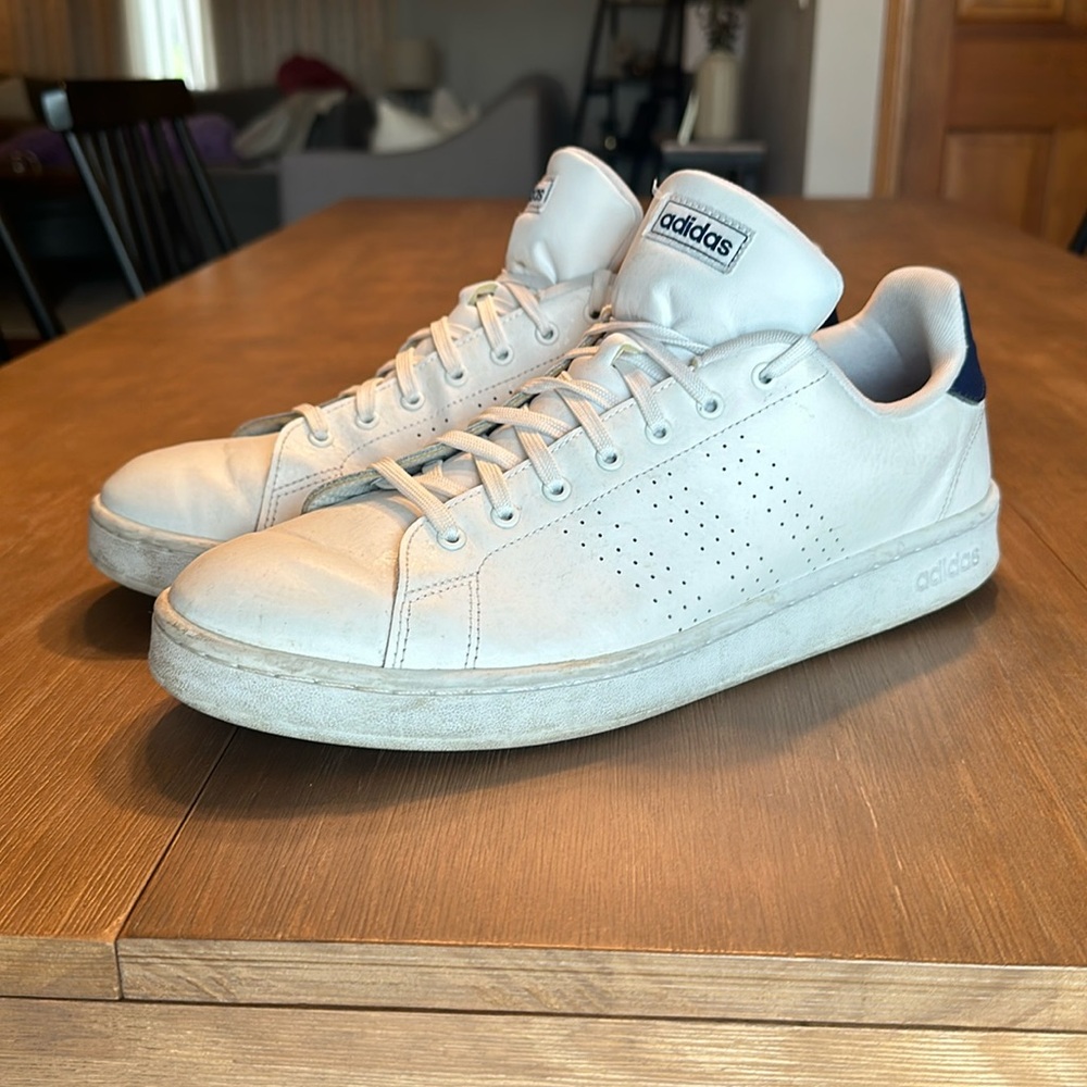 Adidas Advantage Sneaker
